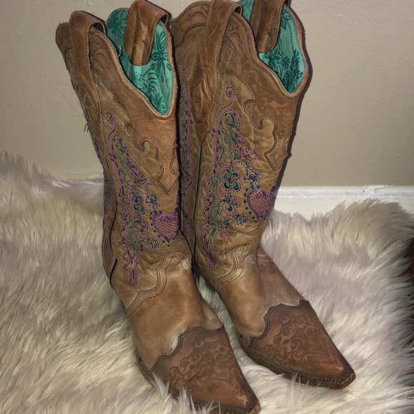 Corral Shoes - CORRAL brown with pink heart lace boots western